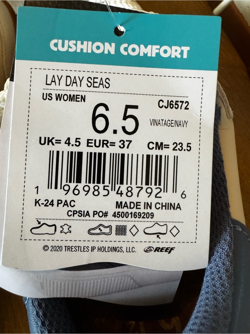 Reef Lay Day Seas Lace-Up Sneakers, Ivory/Navy, NWT, Women’s Multiple Sizes - Picture 12 of 16